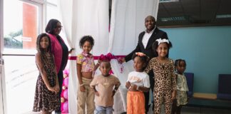 Minister Shalten Hato di Ministerio BPD ta introdusí otro “Gobièrnitu”, e biaha aki na lokèt di pèrmit