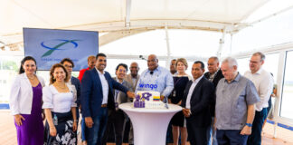 Selebrando Wingo su buelo inougural for di Medellín, Colombia pa Kòrsou