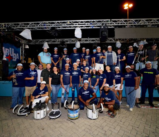 A.T.A. ta honra e herencia cultural di Asambeho durante Carnaval 71