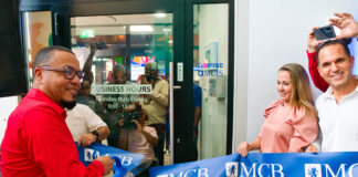Maduro & Curiel’s Bank Smart Branch na Sambil a habri su portanan