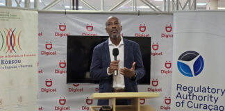 Digicel Kòrsou partner stratégiko den desaroyo di sistema di alarma nashonal