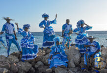 Hechuchu a presentá “Awa ku para ketu ta bomba”