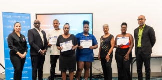 Seremonia di sertifikado pa 57 partisipante den e programa di training pa industria di hospitalidat