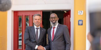 Promé Minister Pisas i Konseho di Minister a risibí Promé Minister Schoof