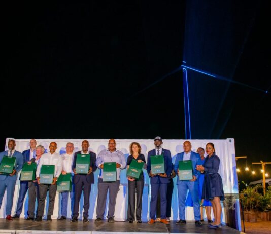 E Konferensia Karibense di Klima i Energia a konkluí ku un kompromiso di 150 mion EURO